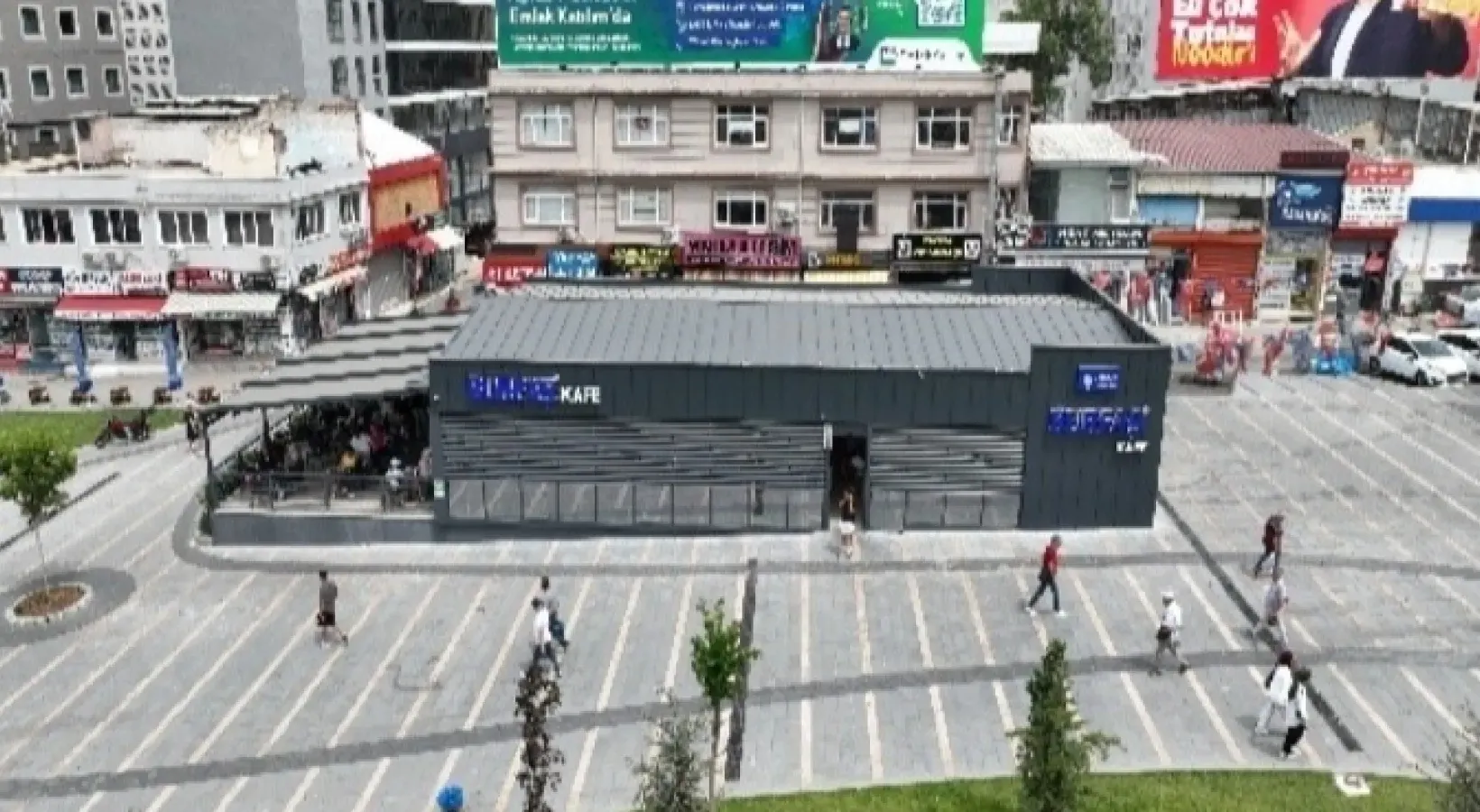 B Kafe Kent Meydanı